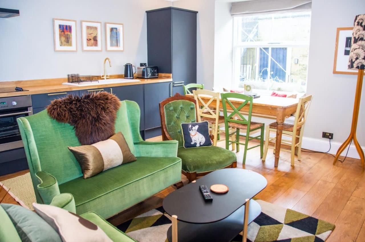 Unique 2 Bed In The Heart Of Bath With Parking Lägenhet Exteriör bild