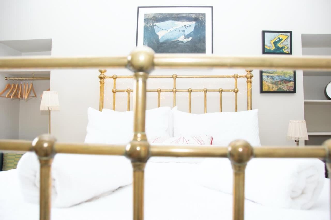 Unique 2 Bed In The Heart Of Bath With Parking Lägenhet Exteriör bild