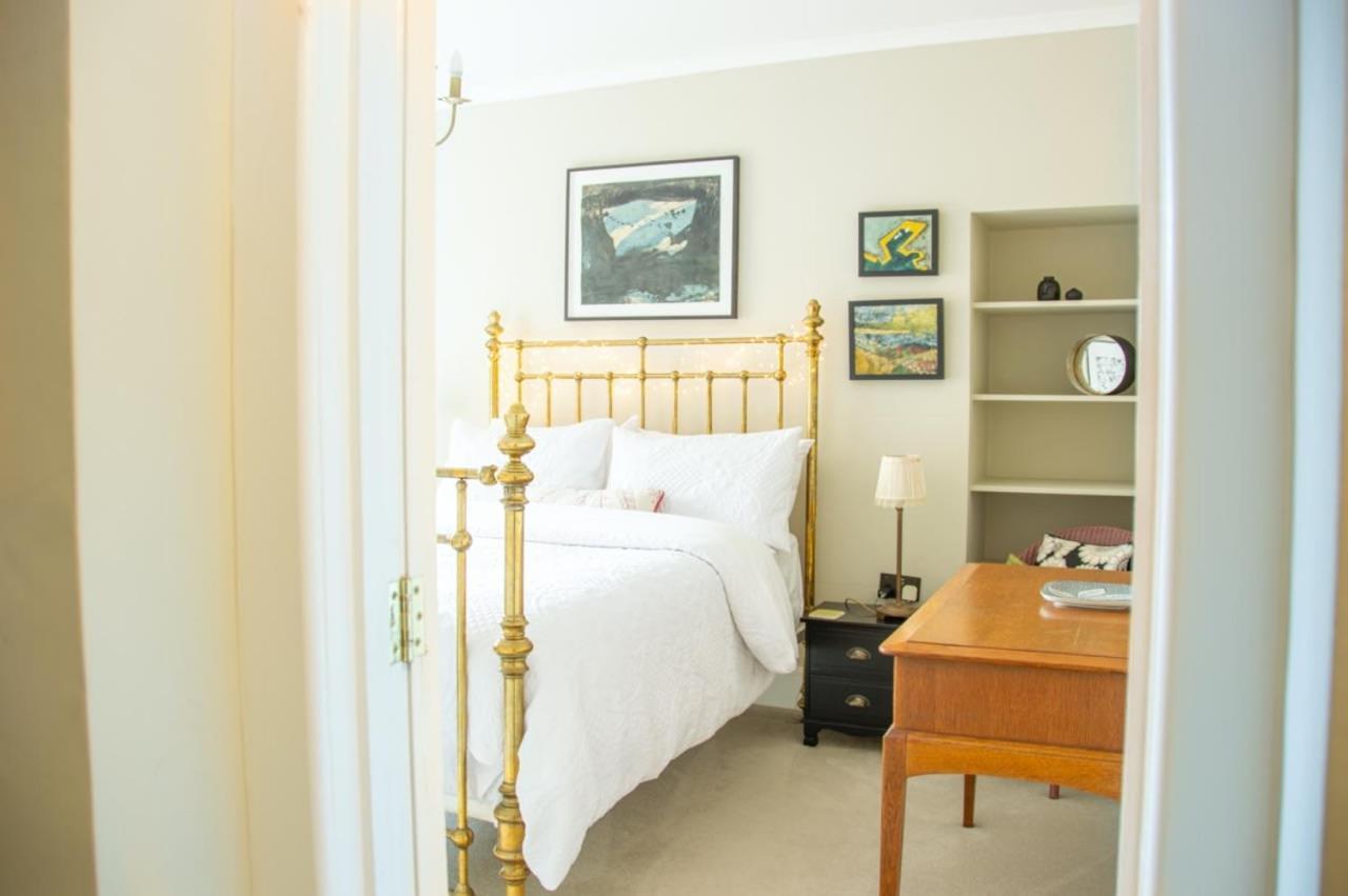 Unique 2 Bed In The Heart Of Bath With Parking Lägenhet Exteriör bild