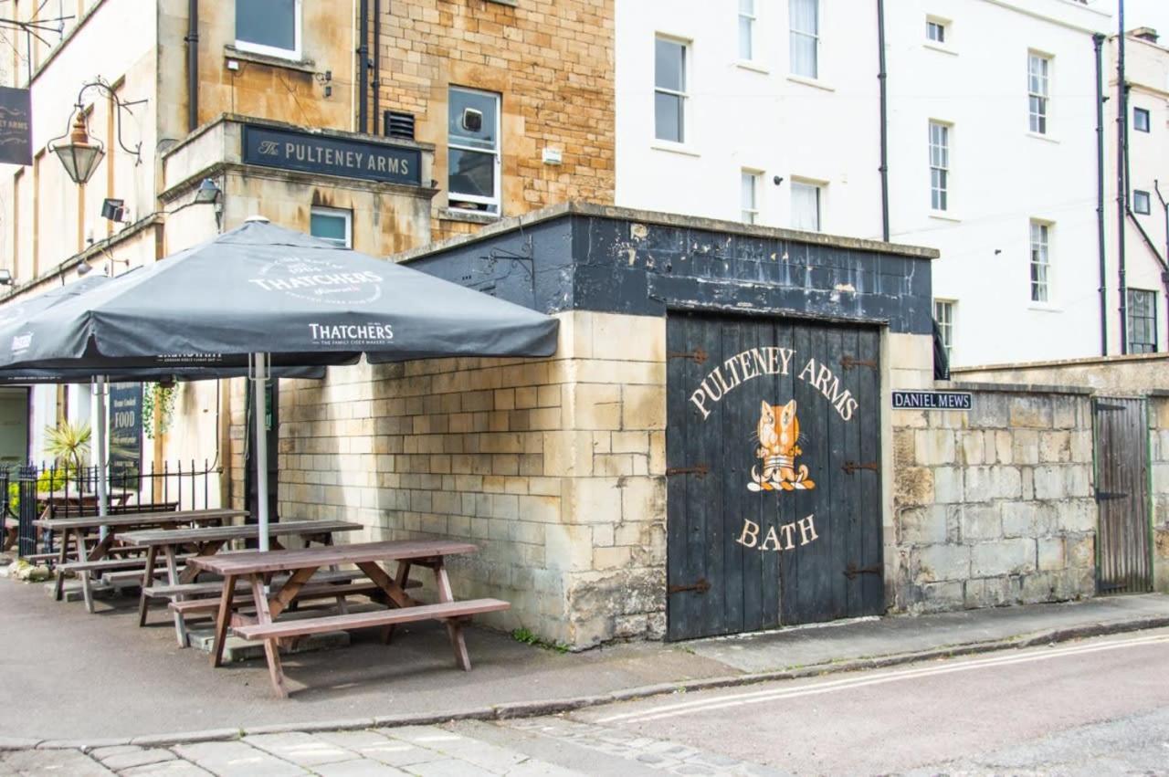 Unique 2 Bed In The Heart Of Bath With Parking Lägenhet Exteriör bild