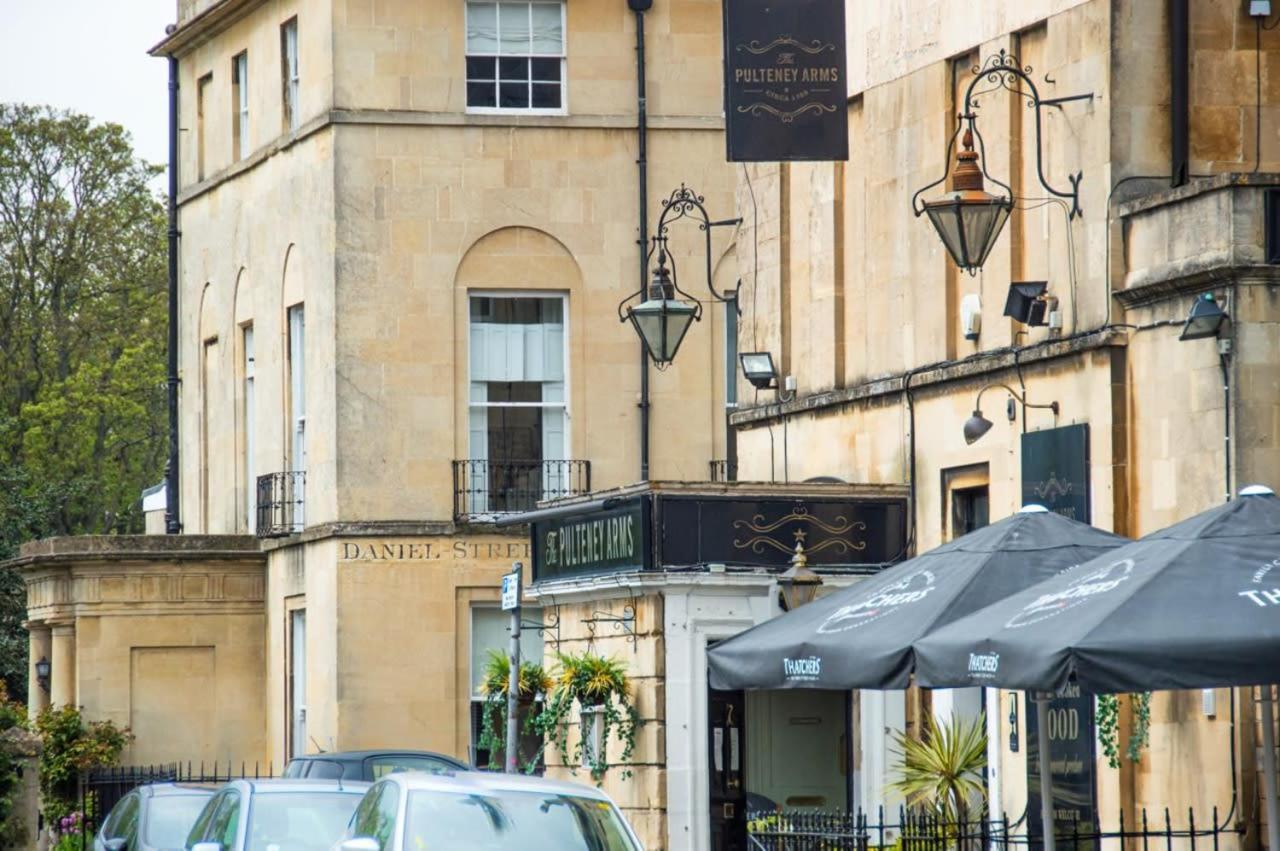 Unique 2 Bed In The Heart Of Bath With Parking Lägenhet Exteriör bild